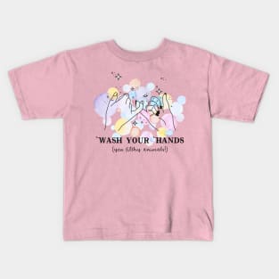 Wash your hands Kids T-Shirt
